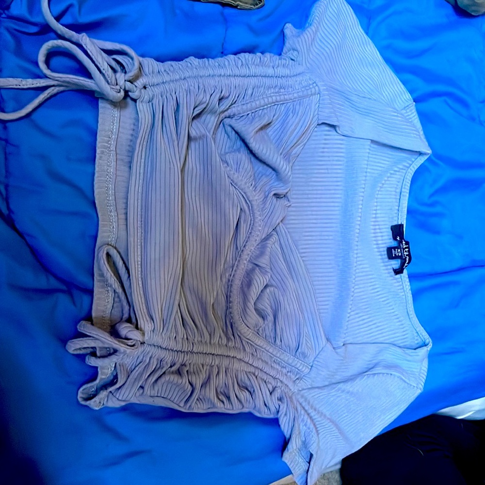 Cute light blue crop top!